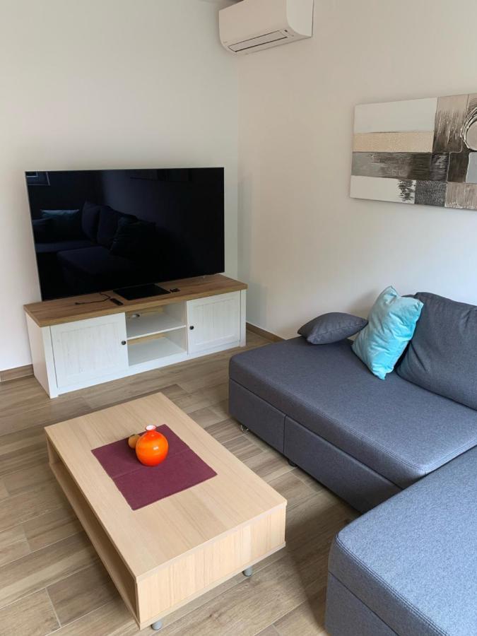 קוסטרנה Apartman Natasa מראה חיצוני תמונה